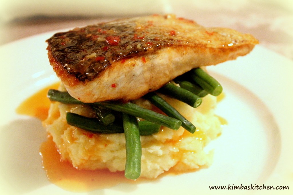 Crispy Skin Salmon with Chilli Lime&nbsp;Sauce