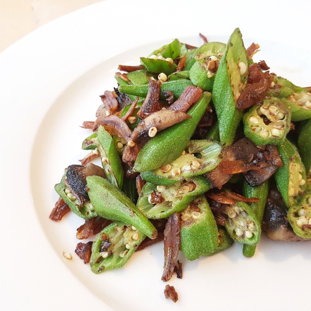 Stirfried Okra with Garlic, Mushrooms & Anchovies